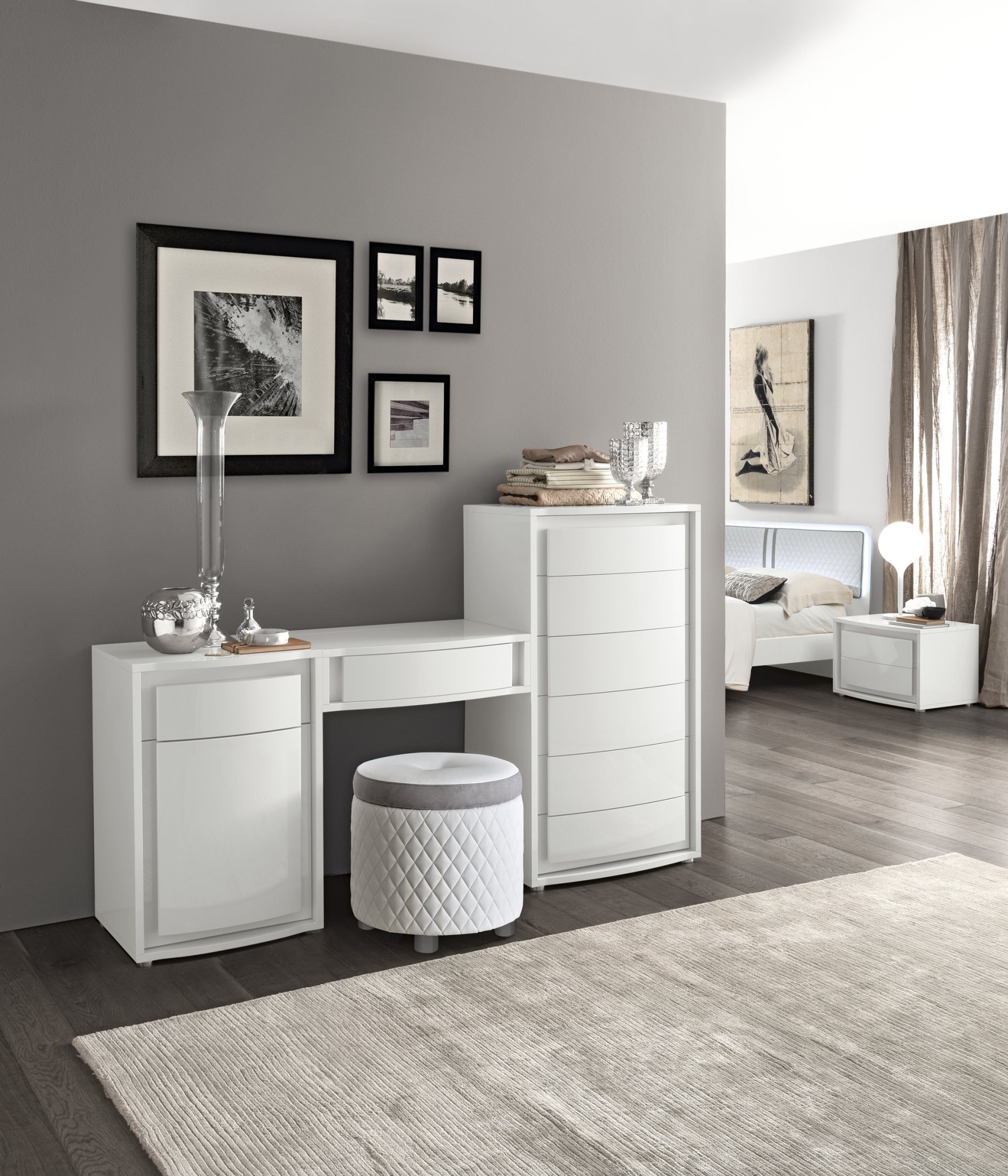 modern white high gloss dressing table BYBLIGHT Helotes 1-Piece Glossy White Makeup Vanity Desk with 5 Drawers, Modern Dressing Table for Bedroom BB-JW0623WSQ