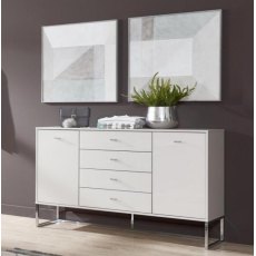 WIEMANN Vigo Combi dresser, 5 drawers in centre, 2 outer doors with 1
shelf behind finish with Angl WIEMANN Vigo Combi dresser, 5 drawers in centre, 2 outer doors with 1
shelf behind finish with Angl