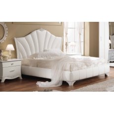 Saltarelli Giulia White Upholstered Bed Without Storage. Saltarelli Giulia White Upholstered Bed Without Storage.