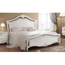 Saltarelli Giulia Letto Wooden Bed. Saltarelli Giulia Letto Wooden Bed.