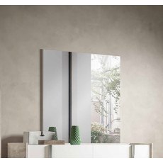 Status Treviso Mirror