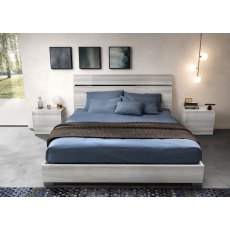 Status Mia Silver Bed With Wooden Headboard