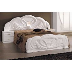 Ben Company Giada White Bed