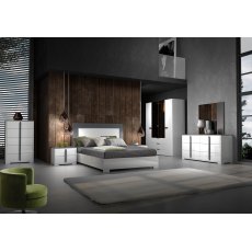 Tuttomobili Evelyn White Bed With LED Light