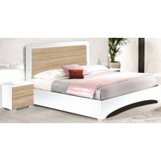 Ben Company Dalia White and Light Oak Bedroom Set