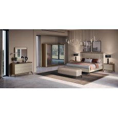 Arredoclassic Adora Linea Upholstered Bed Arredoclassic Adora Linea Upholstered Bed