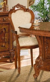 Saltarelli Mobili Saltarelli Versailles Walnut Arm Chair