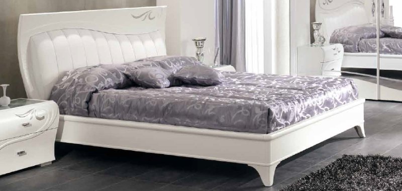 Saltarelli Mobili Saltarelli Diadema Letto Imbottito Upholstered Bed.