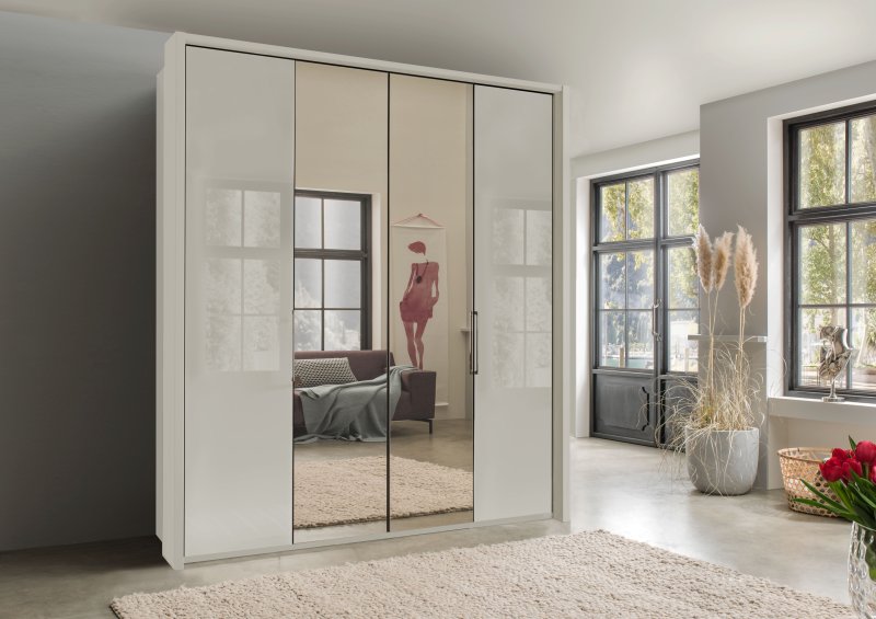 Wiemann German Furniture Wiemann Monaco 4 Door 2 Centre Crystal Mirror and White Glass Front