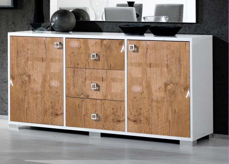 Ben Company Ben Company Stella Oak 3 Door Sideboard