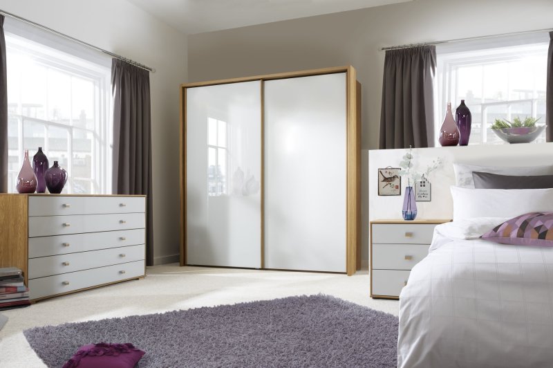 Wiemann Sydney 210 cm 2 Door Sliding Wardrobe with white glass  Front