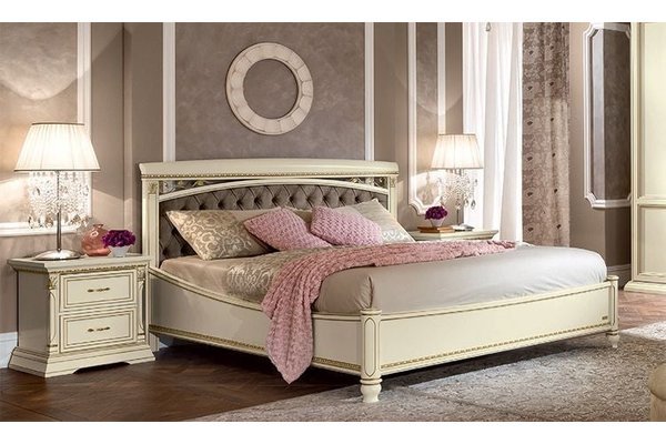 Camel Group Camel Group Treviso White Ash Bed Capitonne With Ring