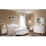 Saltarelli Mobili Saltarelli Giulia Letto Bed with Studded Headboard and Wooden Footboard